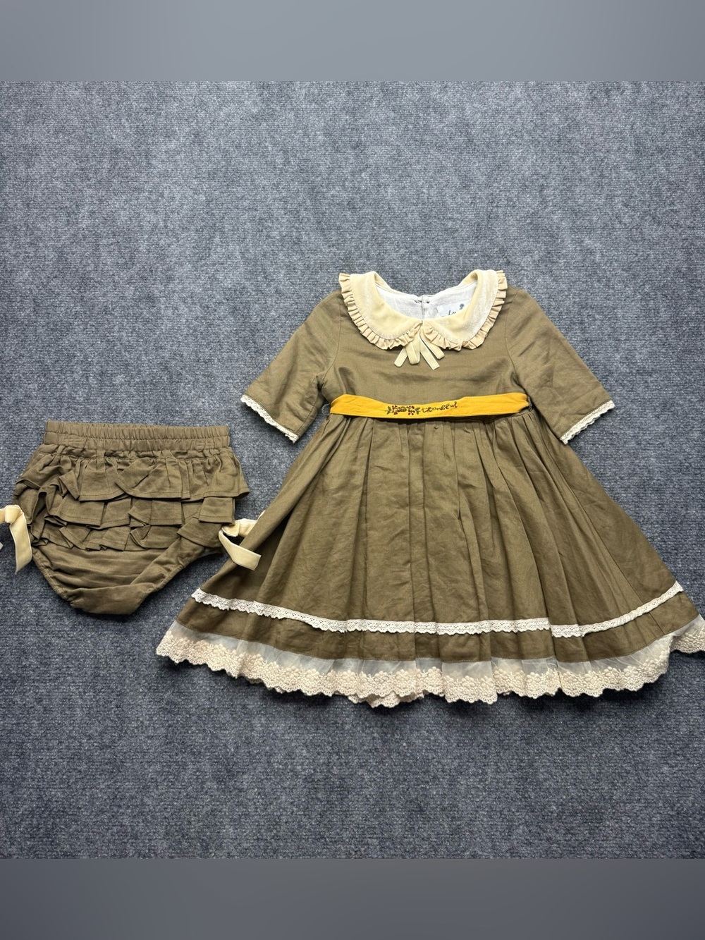 Love & Grow Girls Size 4T vintage style Ruffle Thanksgiving Dress